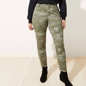 NEW Ann Taylor Loft Camouflage Ankle Pant